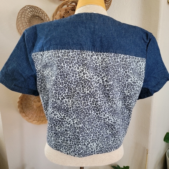 Roughrider Demim Animal Print Top - Picture 4 of 5